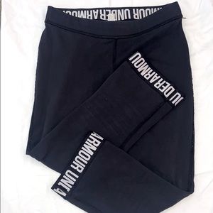 Under armor black Capri leggings